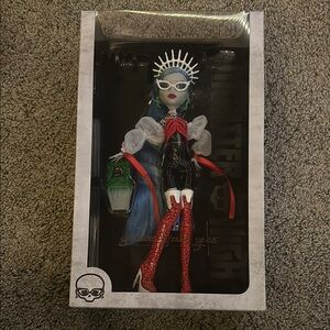 ghouluxe ghoulia yelps doll
